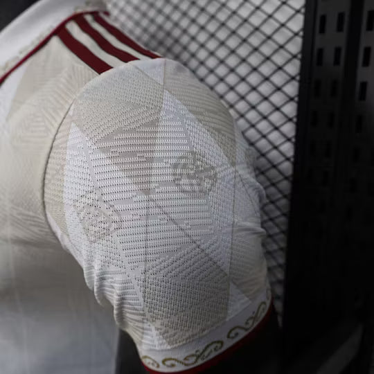 2025/2026 Player Version Bayern Munich 125 Special Edition Apricot Football Shirt – 1:1 Thai Quality