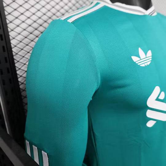 2025/2026 Player Version Long Sleeve Liverpool Third Away Football Shirt – 1:1 Thai Quality