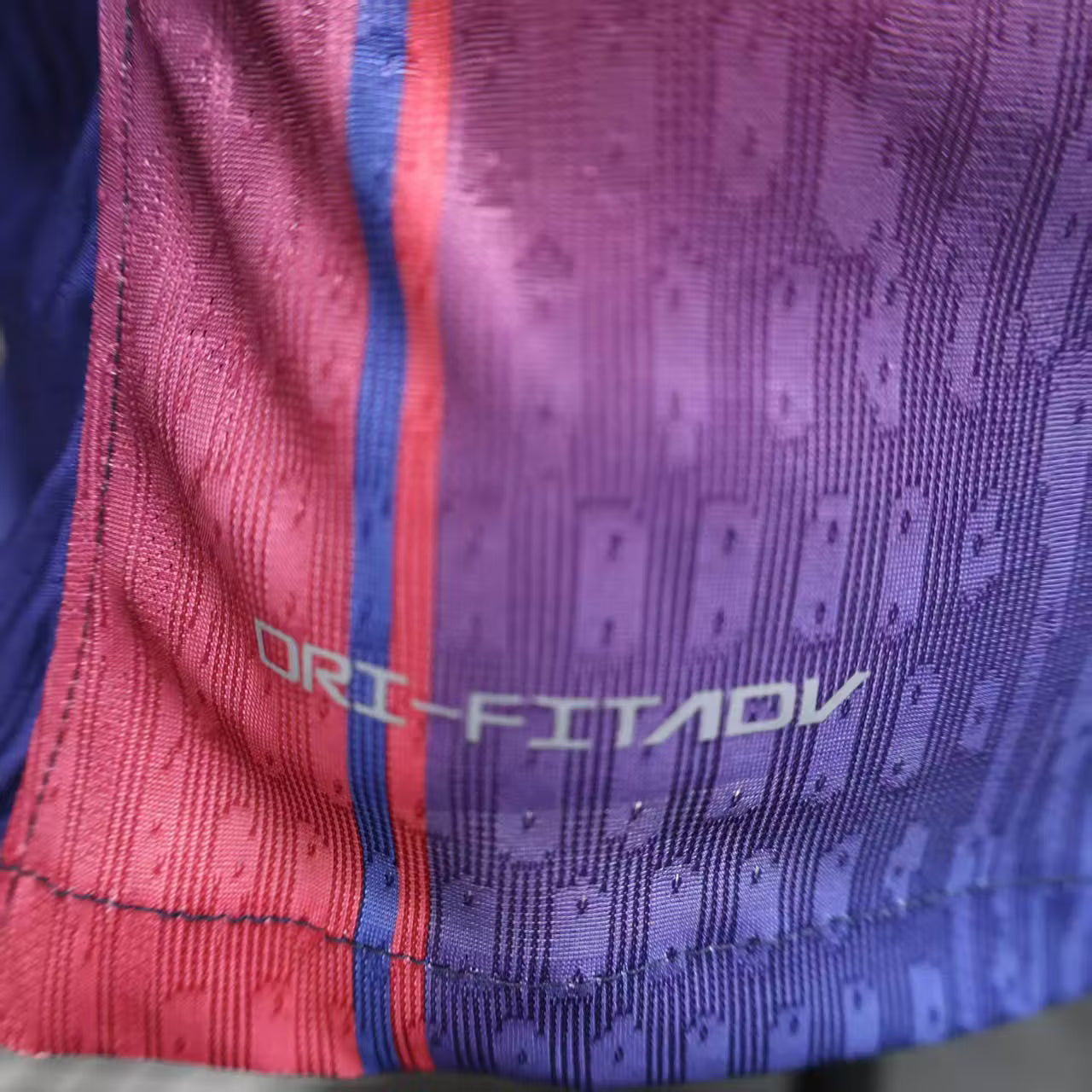 FC Barcelona Home Long Sleeve Jersey 2025/2026 – Player Version (1:1 Thai Quality)