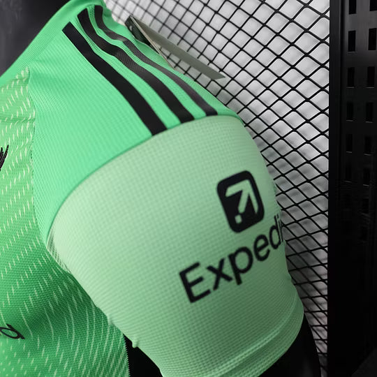 2025/2026 Player Version Liverpool Goalkeeper Green Football Shirt – 1:1 Thai Quality
