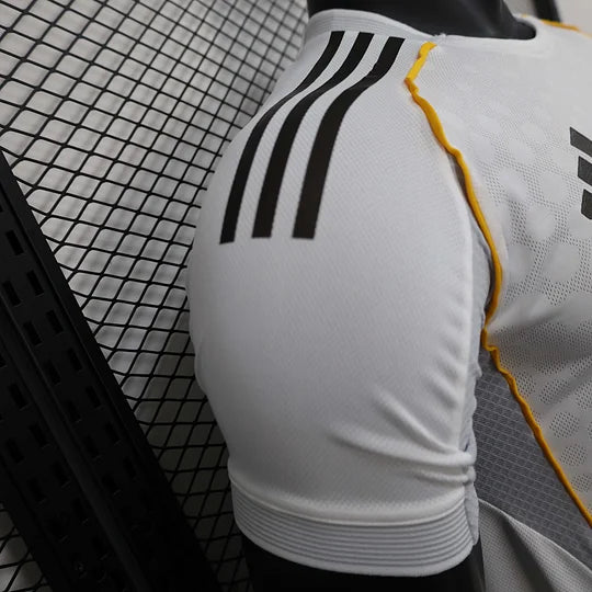Real Madrid Home Jersey 2025/2026 (Player Version, 1:1, Thai Quality)