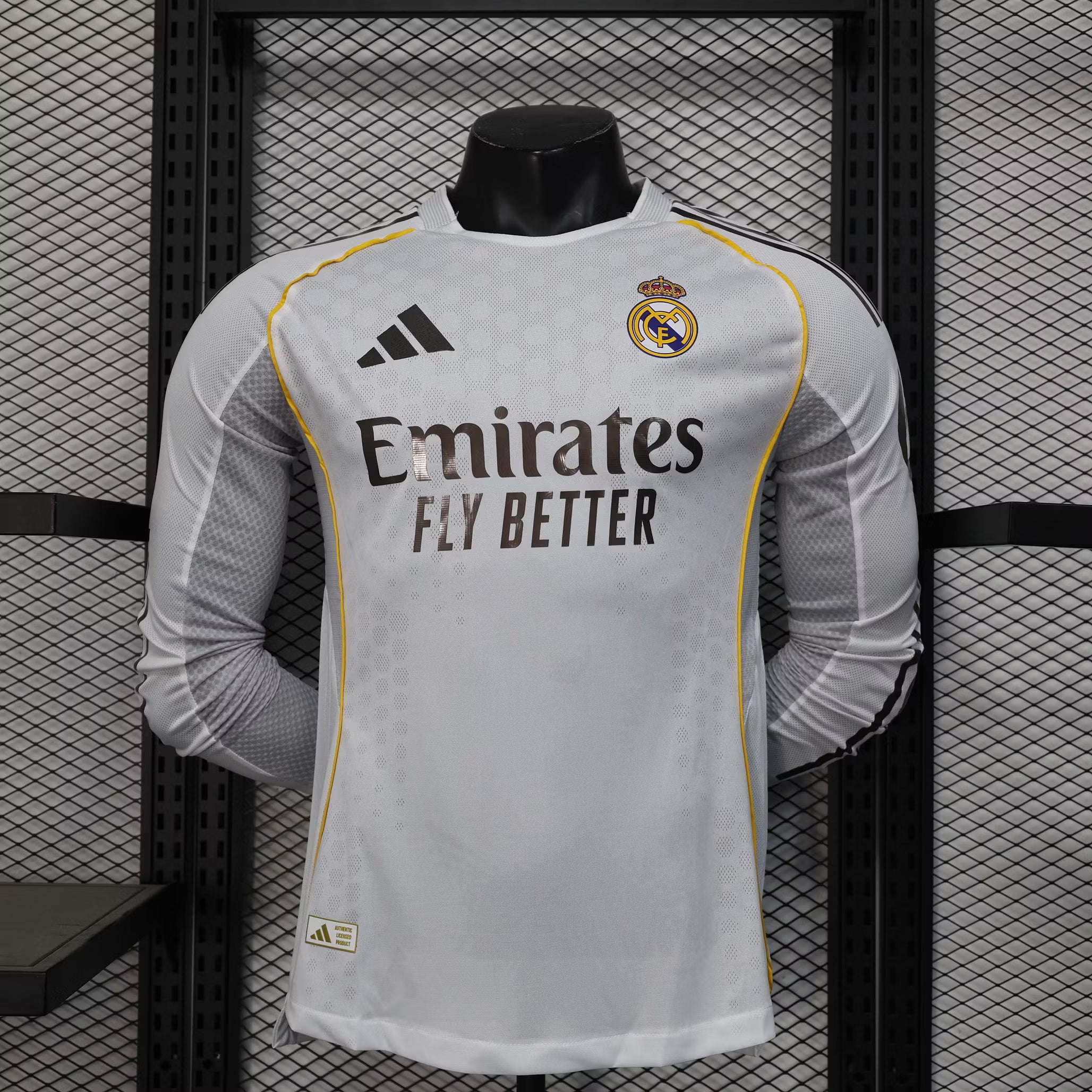 2025/2026 Player Version Long Sleeve Real Madrid Home Football Shirt – 1:1 Thai Quality