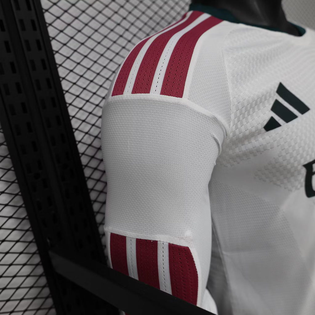 2026/2027 Player Version Long Sleeve Real Madrid Home Football Shirt – 1:1 Thai Quality