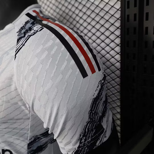 2025/2026 Player Version Manchester United Special Edition White Football Shirt – 1:1 Thai Quality