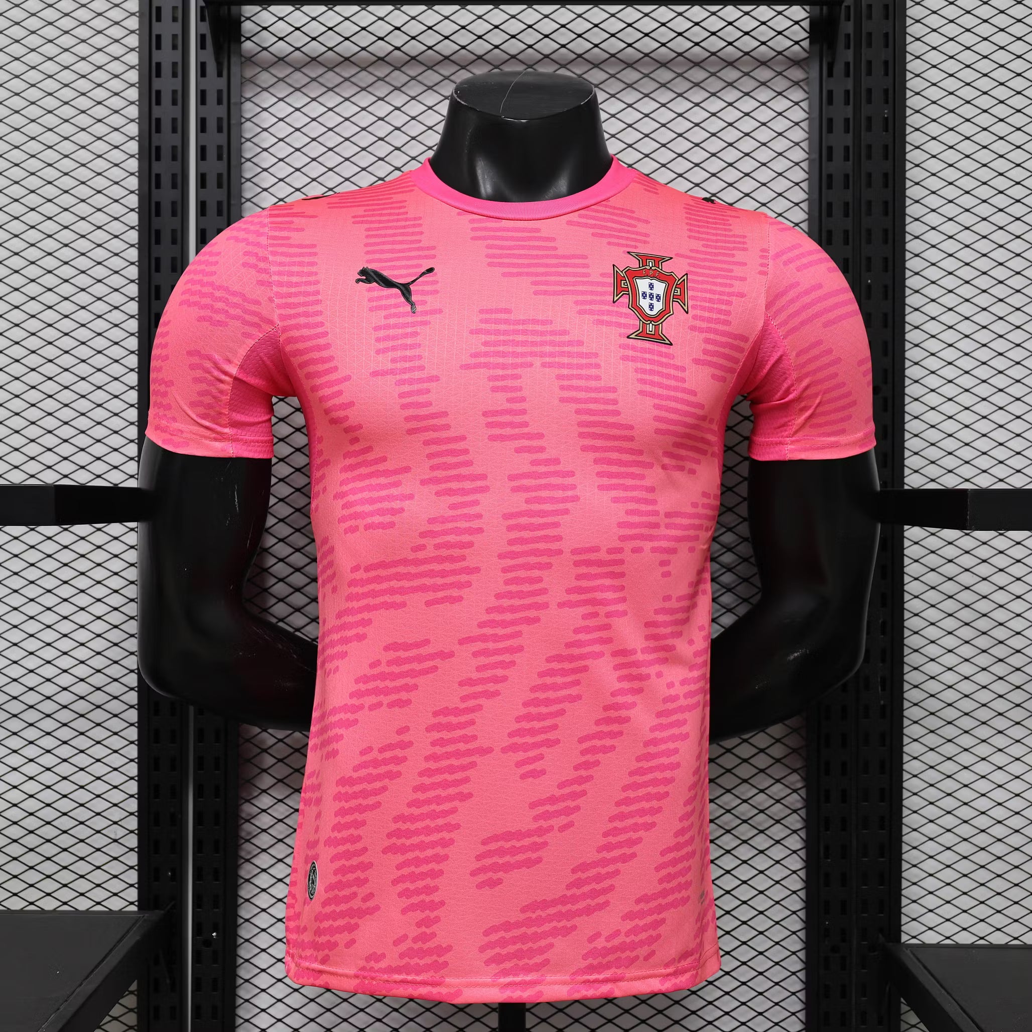 2026 Player Version Portugal Goalkeeper Pink Football Shirt – 1:1 Thai Quality