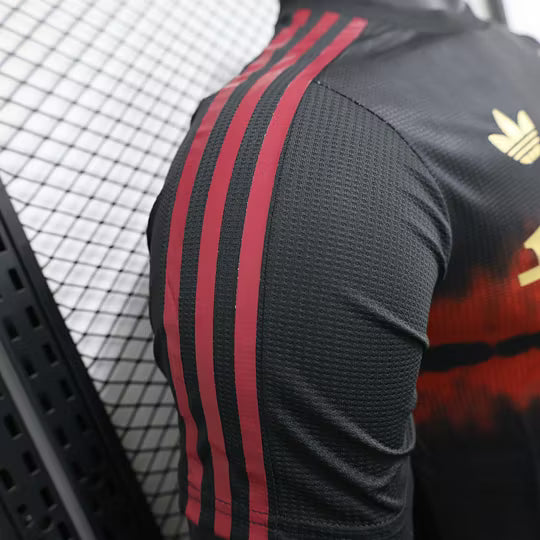 2025/2026 Player Version Manchester United Special Edition Black & Red Football Shirt – 1:1 Thai Quality