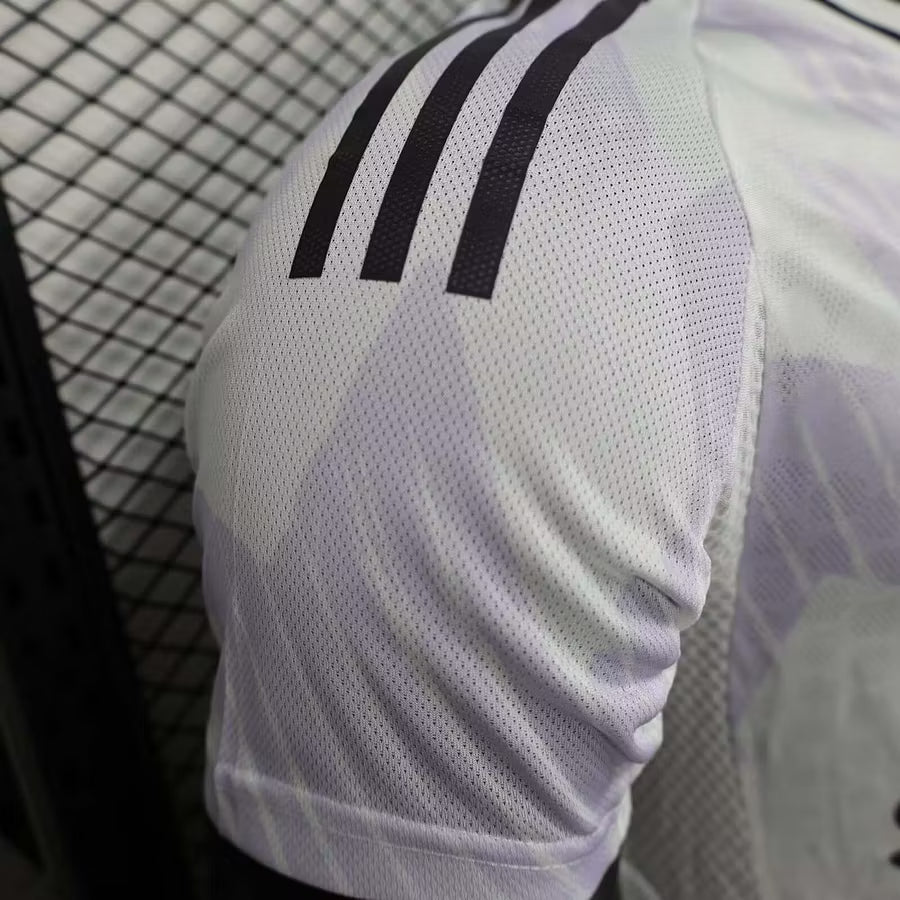 2025/2026 Player Version Manchester United Away Football Shirt – 1:1 Thai Quality