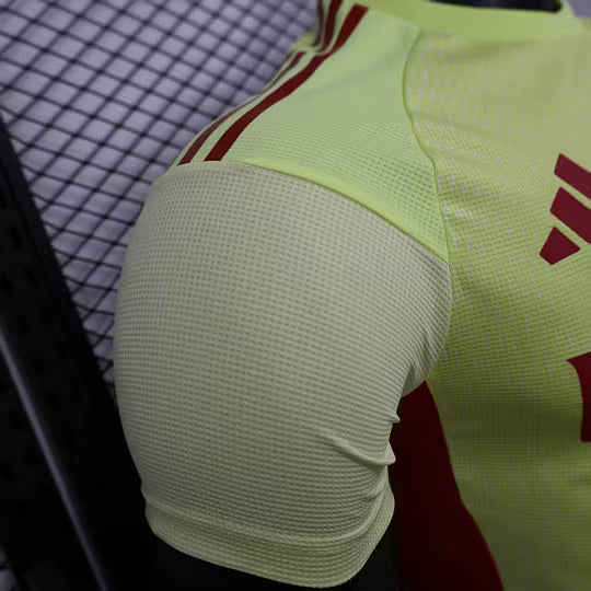 2025/2026 Player Version Arsenal Goalkeeper Yellow Football Shirt – 1:1 Thai Quality