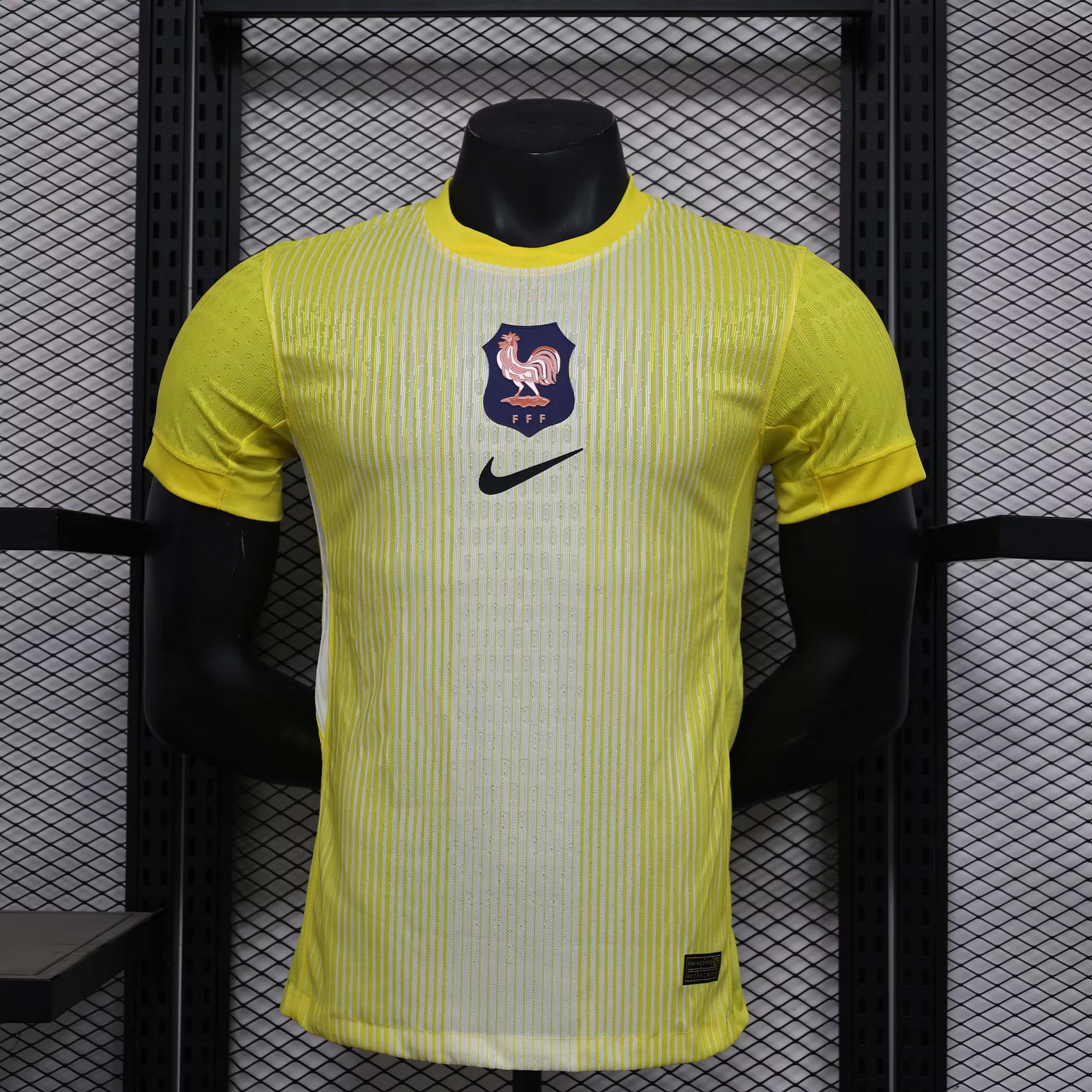 2025 Player Version France Goalkeeper Football Shirt – 1:1 Thai Quality