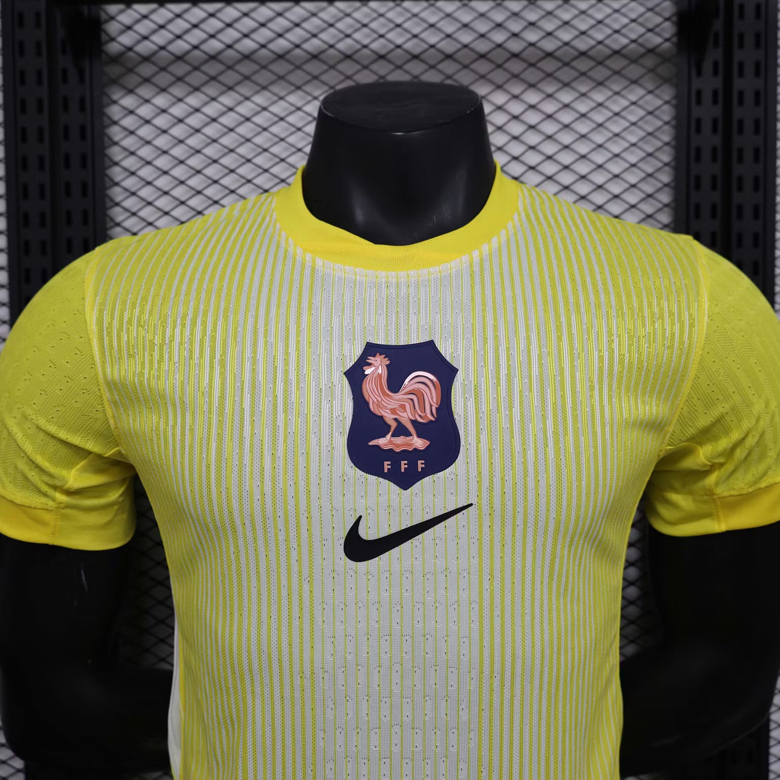 2025 Player Version France Goalkeeper Football Shirt – 1:1 Thai Quality